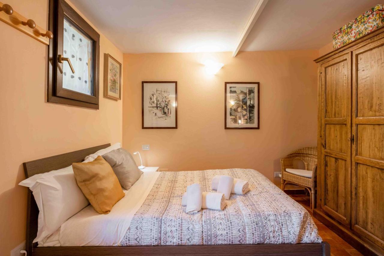 Apartamento San Frediano Cozy Studio With Private Patio Florencia Exterior foto