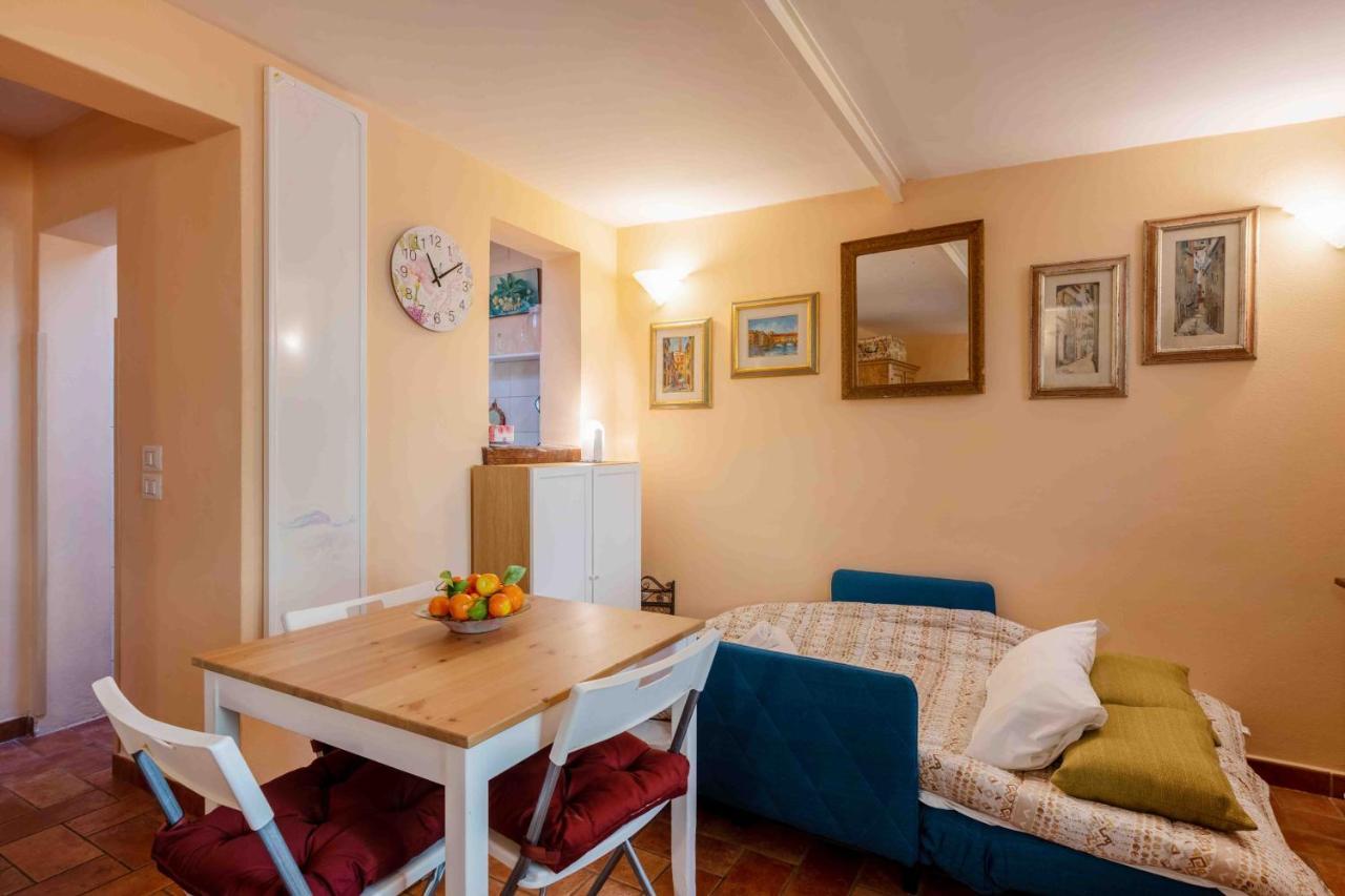 Apartamento San Frediano Cozy Studio With Private Patio Florencia Exterior foto